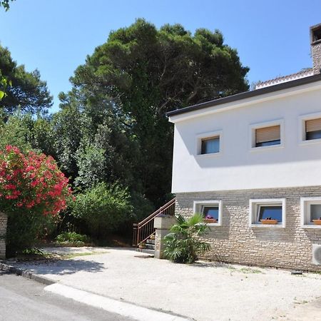 Apartments Natasa Pula Dış mekan fotoğraf