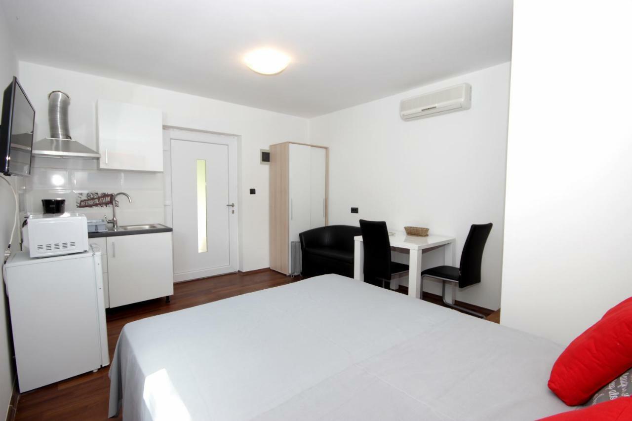 Apartments Natasa Pula Dış mekan fotoğraf